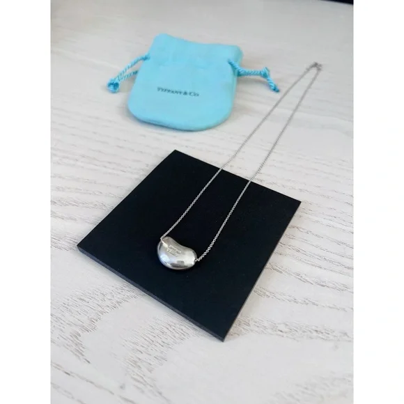Tiffany & Co Elsa Peretti Bean Necklace 14mm - Picture 3 of 9